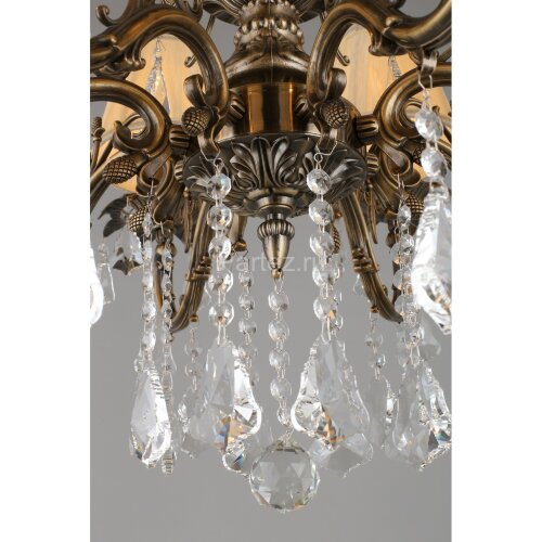 Подвесная люстра Omnilux OML-30813-08