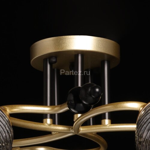 Потолочная люстра DeMarkt 463012505