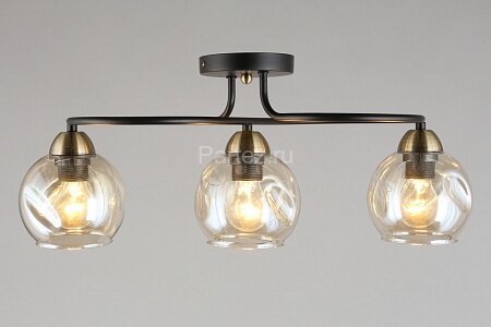 Потолочная люстра Omnilux OML-95007-03