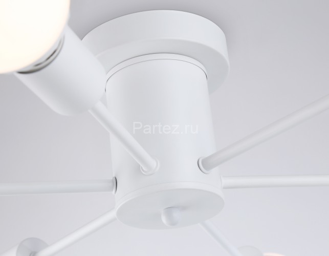 Потолочная люстра Ambrella TR80401