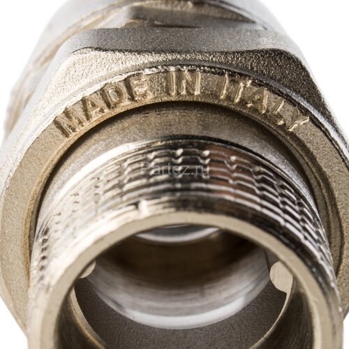 Кран шаровой полнопроходной с американкой 1" Stout