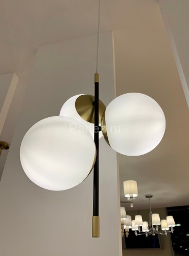 Подвесной светильник Maytoni MOD048PL-03G