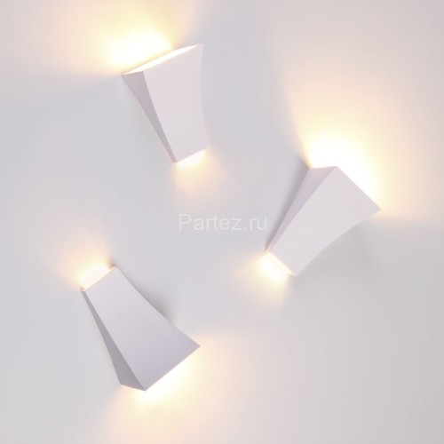 Настенный светильник Odeon Light 3882/1W